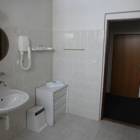 Slovan Hotel 3*