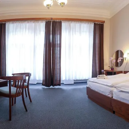 Slovan Отель 3*