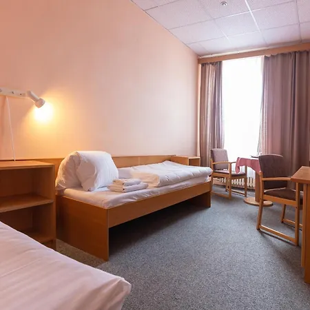 Slovan Отель Пльзень